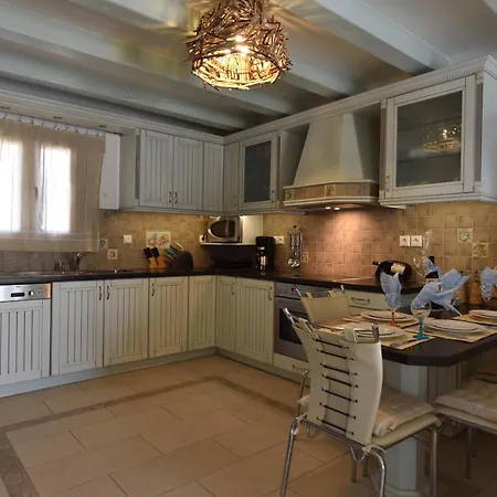 Yria Paros Semesterbostad